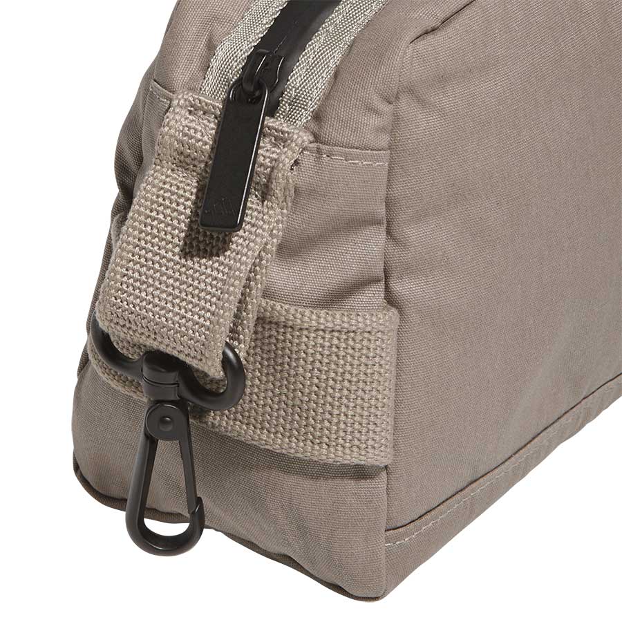 Adidas First Tee Pouch