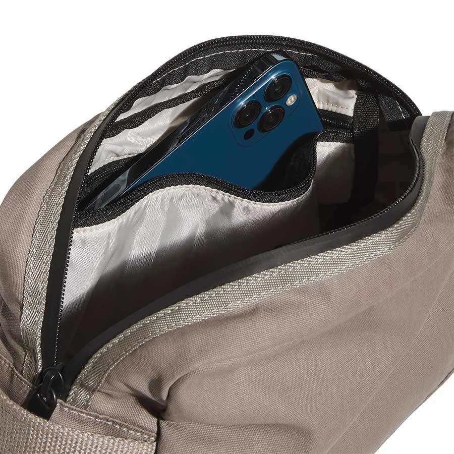 Adidas First Tee Pouch