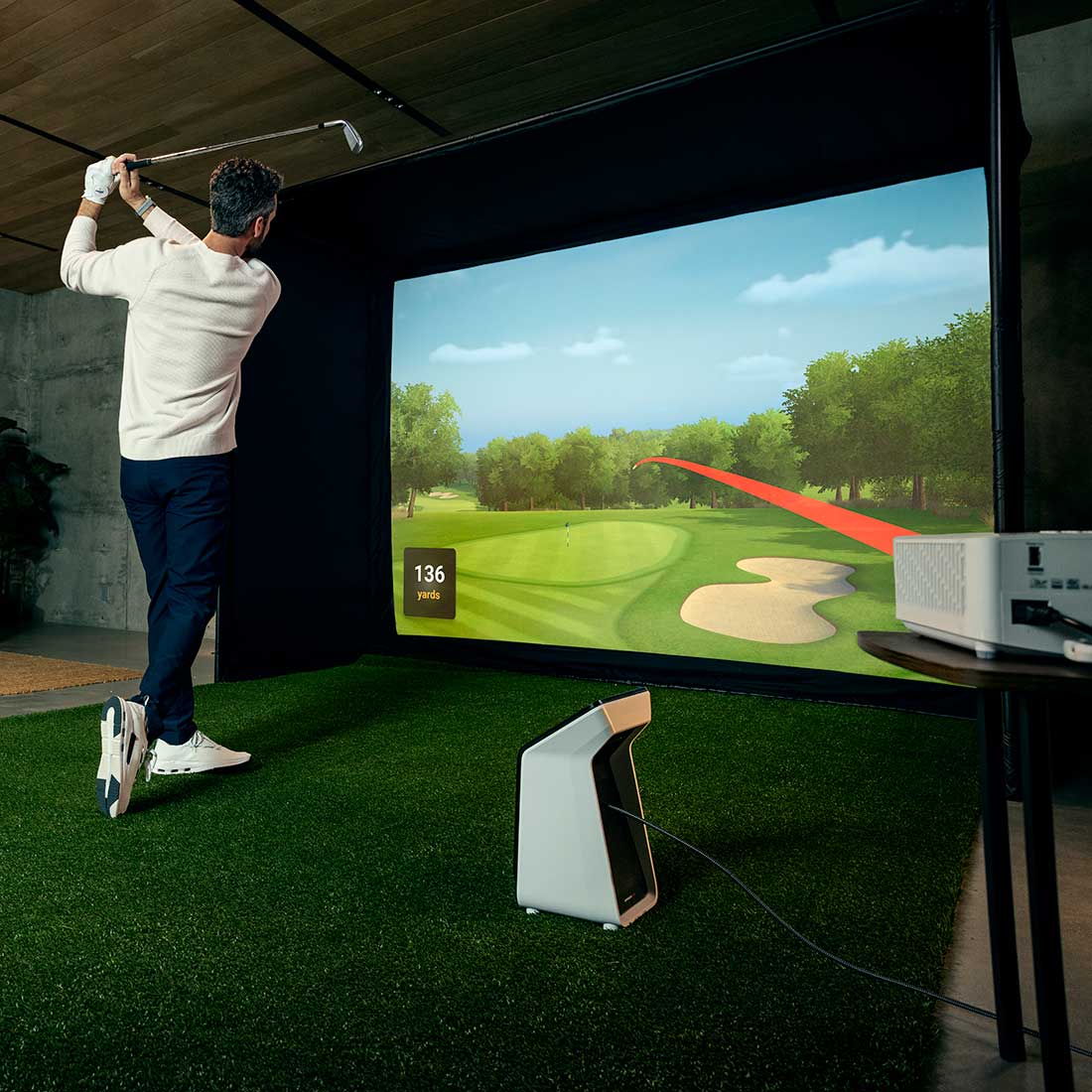 Garmin Approach R50 Golf Launch Monitor and Simulator